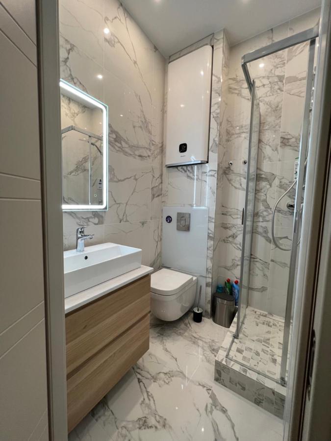 Newly Renovated Luxury Suite In The Center Of Cannes Esterno foto
