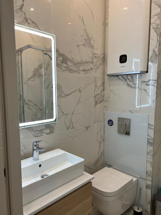 Newly Renovated Luxury Suite In The Center Of Cannes Esterno foto